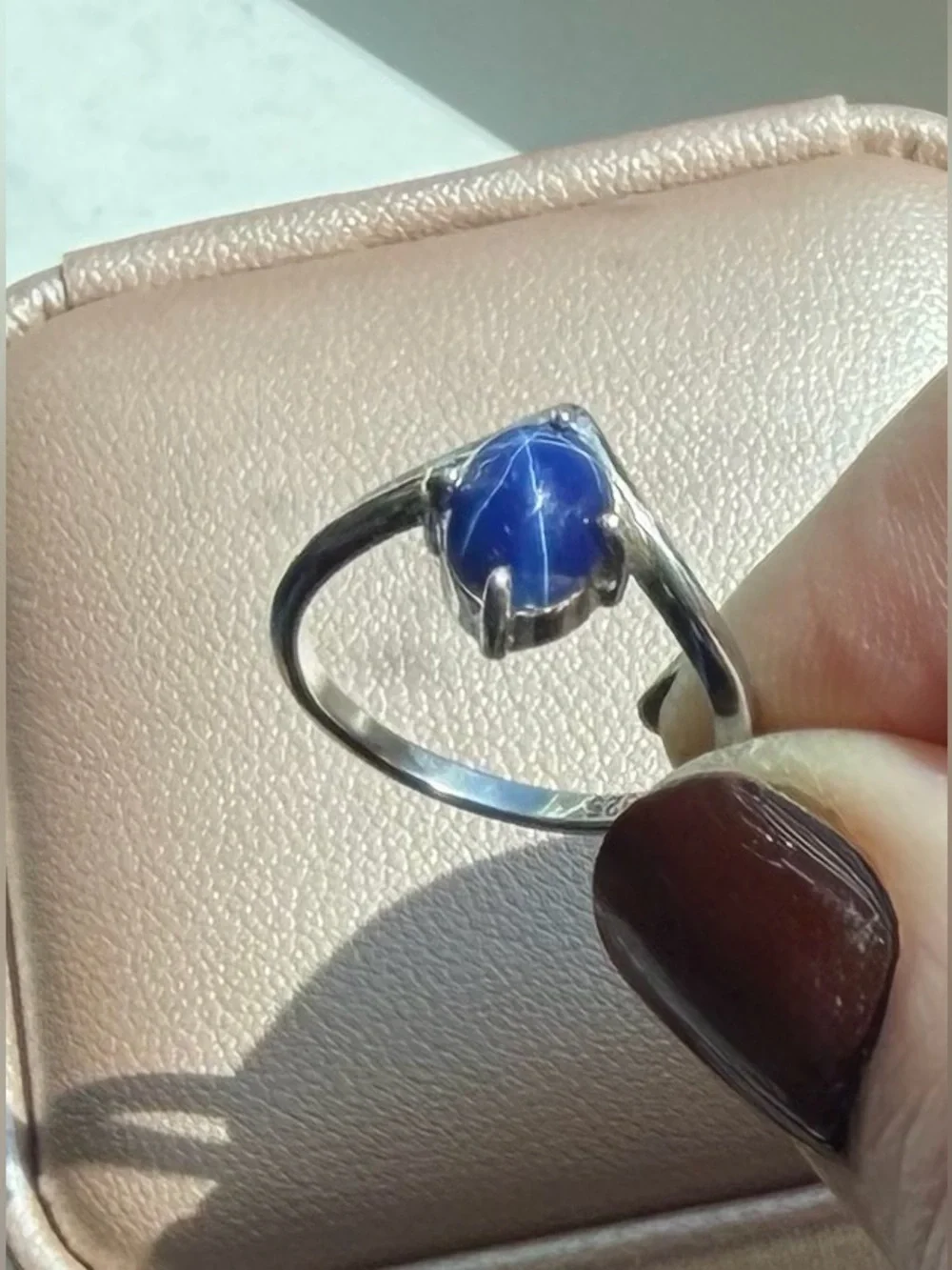 Stunning 1.79CT Natural Blue Star Sapphire Chevron Ring 925 Sterling Silver Sz 6